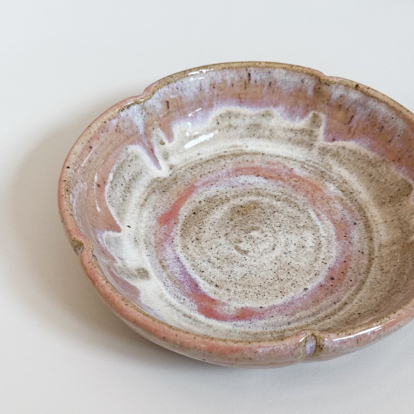 Flower Plate in Light Fuchsia